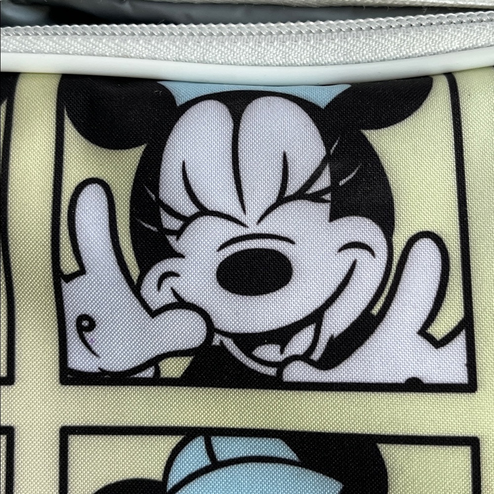 Disney Minnie Mouse Insulated Lunch Tote Cartoon Strip NWT - Picture 5 of 13